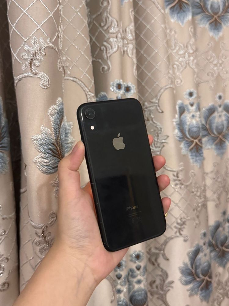 IPhone xr 128 гб б/у