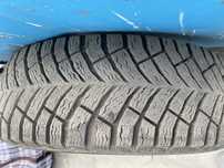 Продам зимние шины Michelin X-Ice North 4
