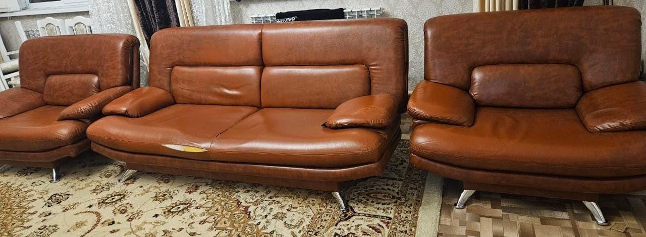 Продам диван 40 000т