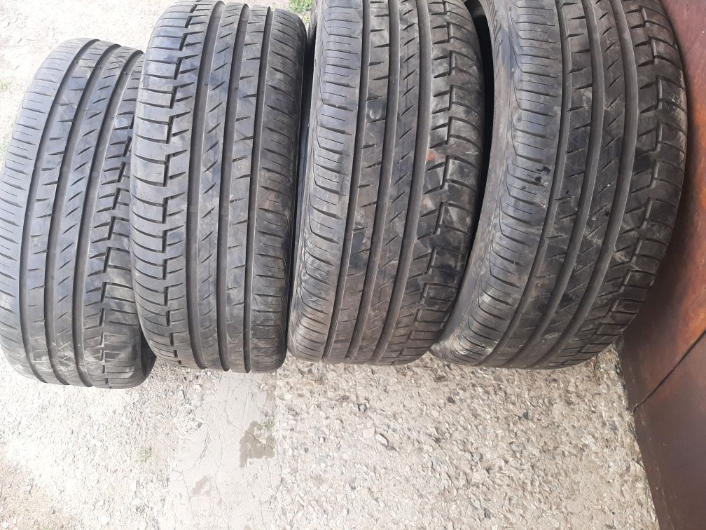 Продам шины 235/45/18 континенталь