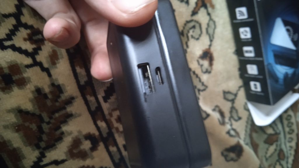 Продам наушники s20