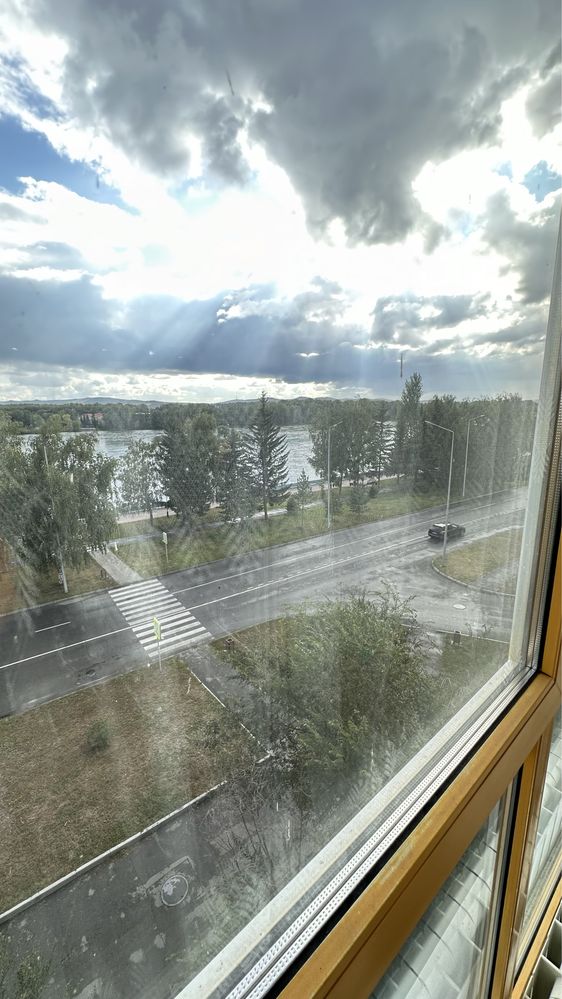 Сдам 2х комн на Набережной славск