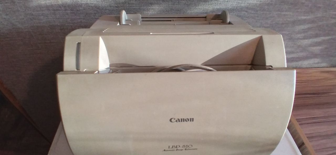 Принтер "Canon". В рабочем состоянии