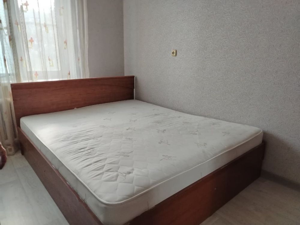 Продается двухспальная кровать! В хорошем состоянии!!!