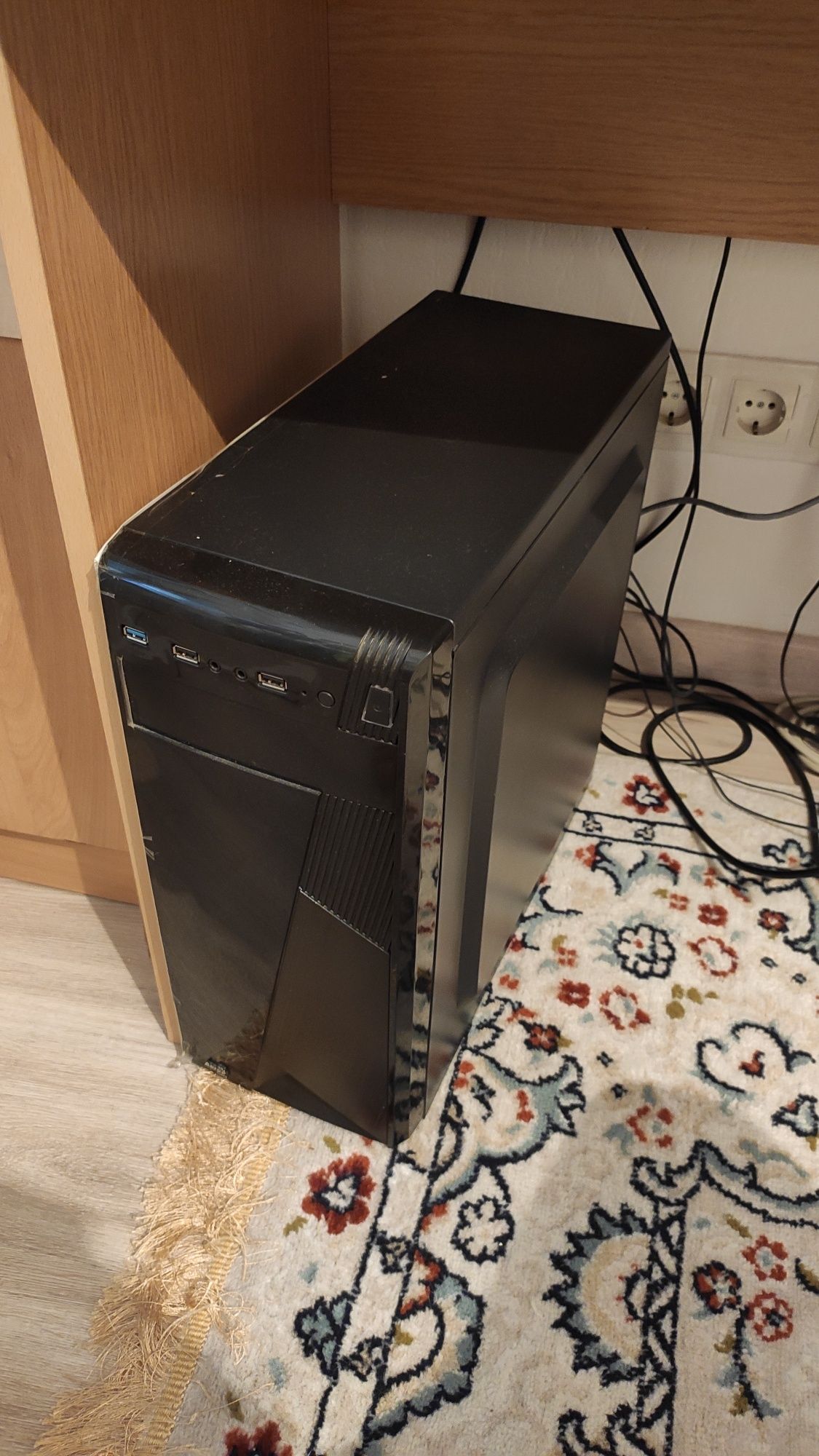 Ryzen 5 2600, RX570 4GB, ОЗУ 8Gb, SSD 222 Gb+HDD 1 Tb
