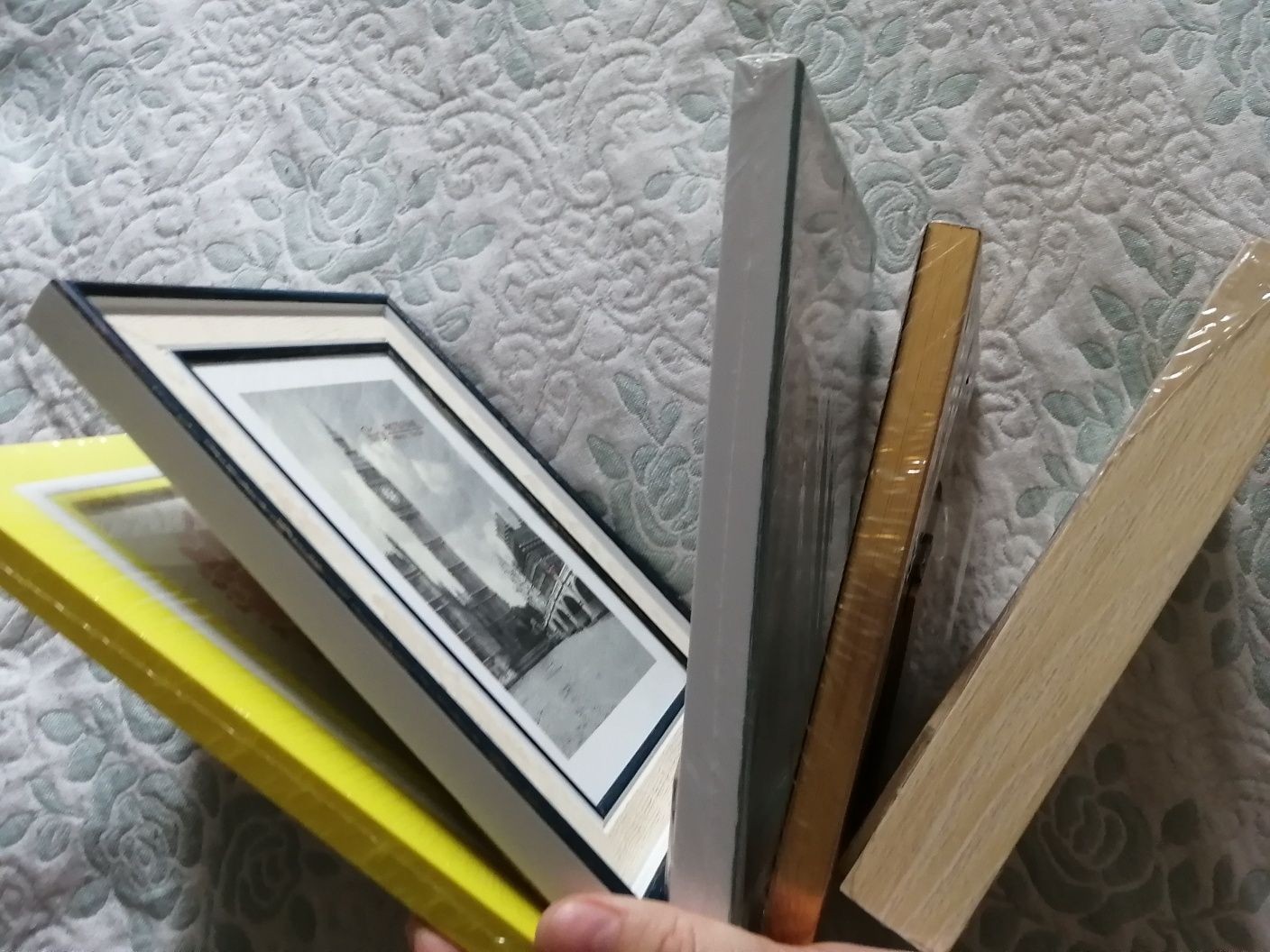 Продам фоторамки новые