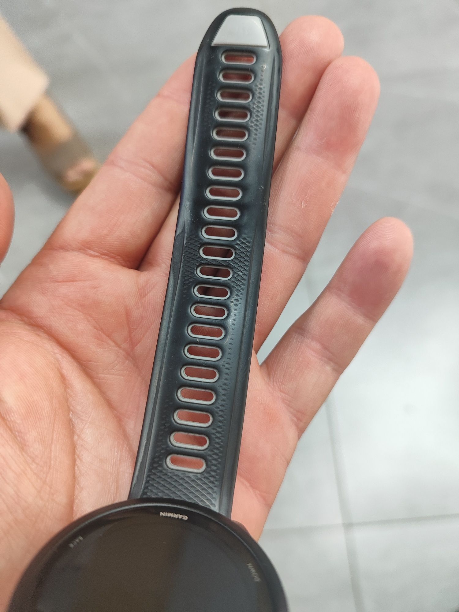 Продам Garmin forrunner 265