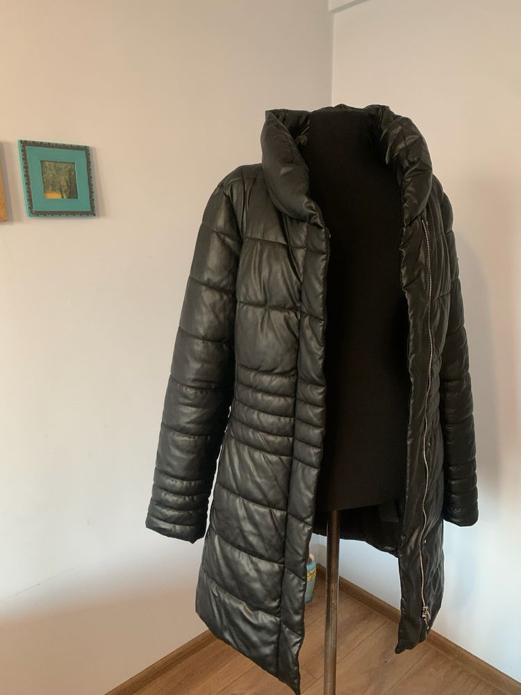 Зимний пуховик Guess 42-S / из эко-кожи / теплый мягкий