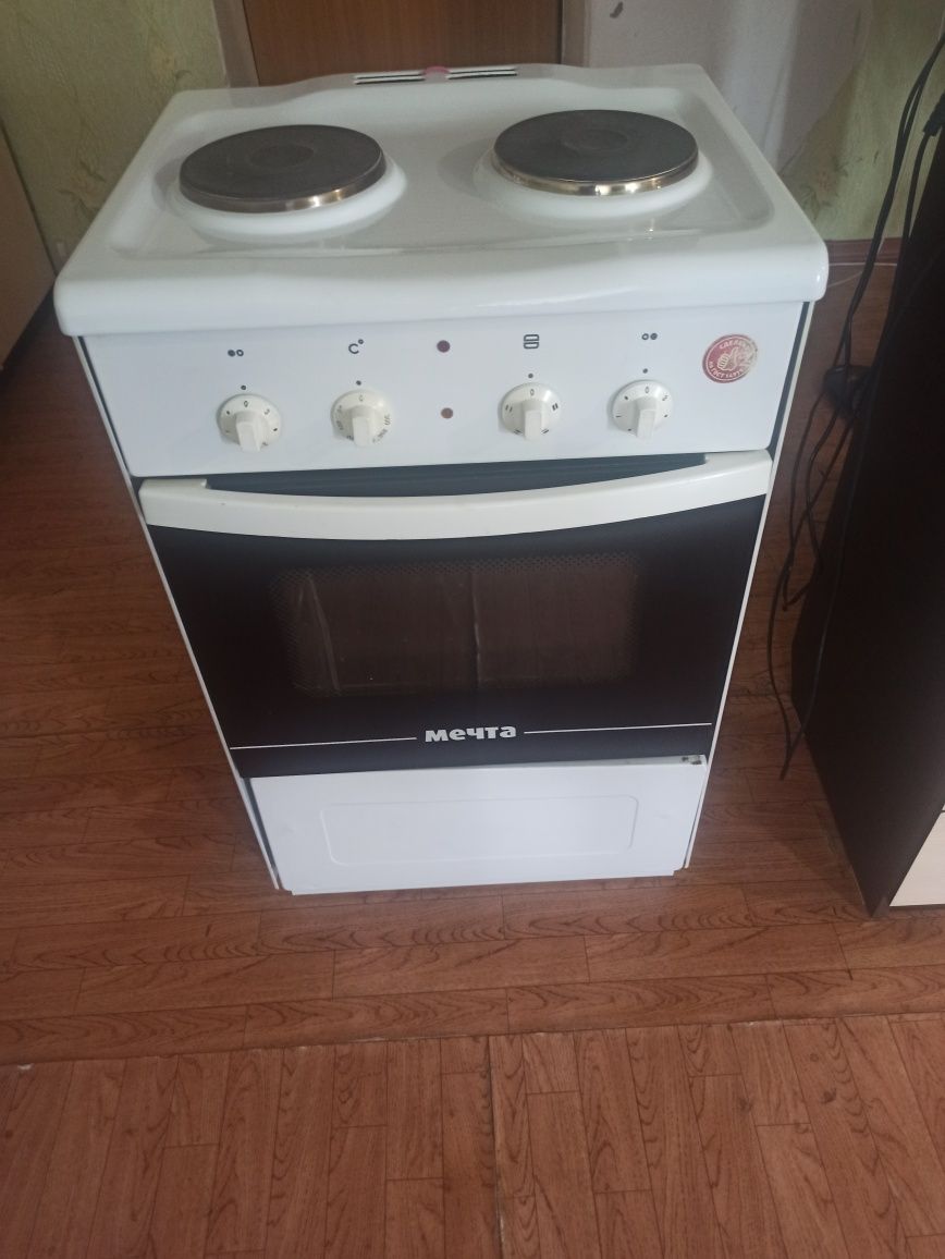 Продам электроплитку мечта мясорубку