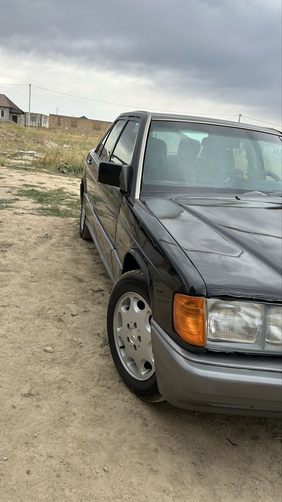 Продам Mercedes 190