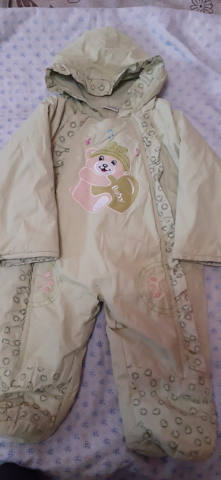Продам детские вещи 1000