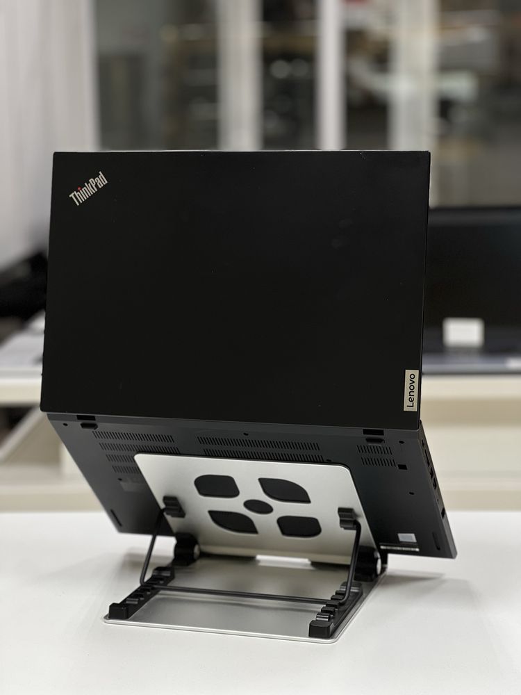Lenovo ThinkPad L15 | Intel Core i7-10510U | ОЗУ 16Gb | SSD 256Gb