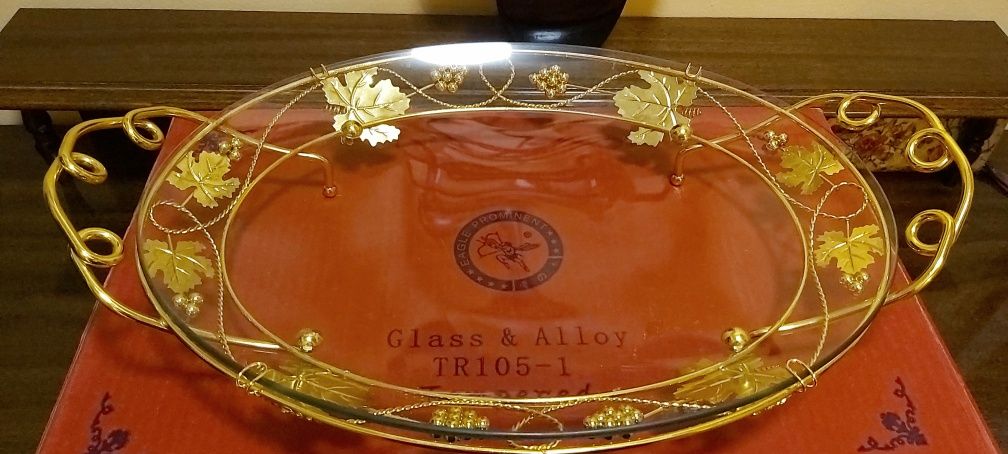 Новое Сервировочное Блюдо для фруктов ,овощей.