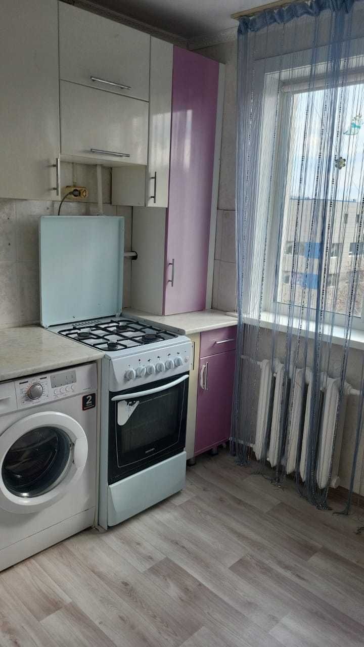 Продам 2к кв с хорошим ремонтом р-н УЮТ!!