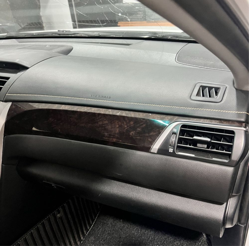 Перетяжка Ремонт SRS AIRBAG Реставрация Торпеды Панели Руль эйрбага .