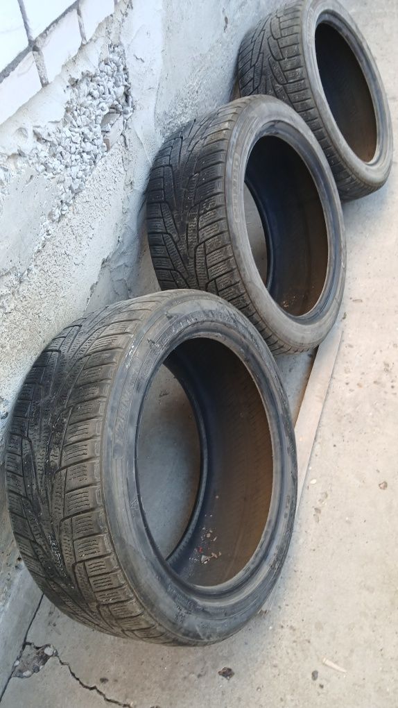 Продам шины 225/45/17