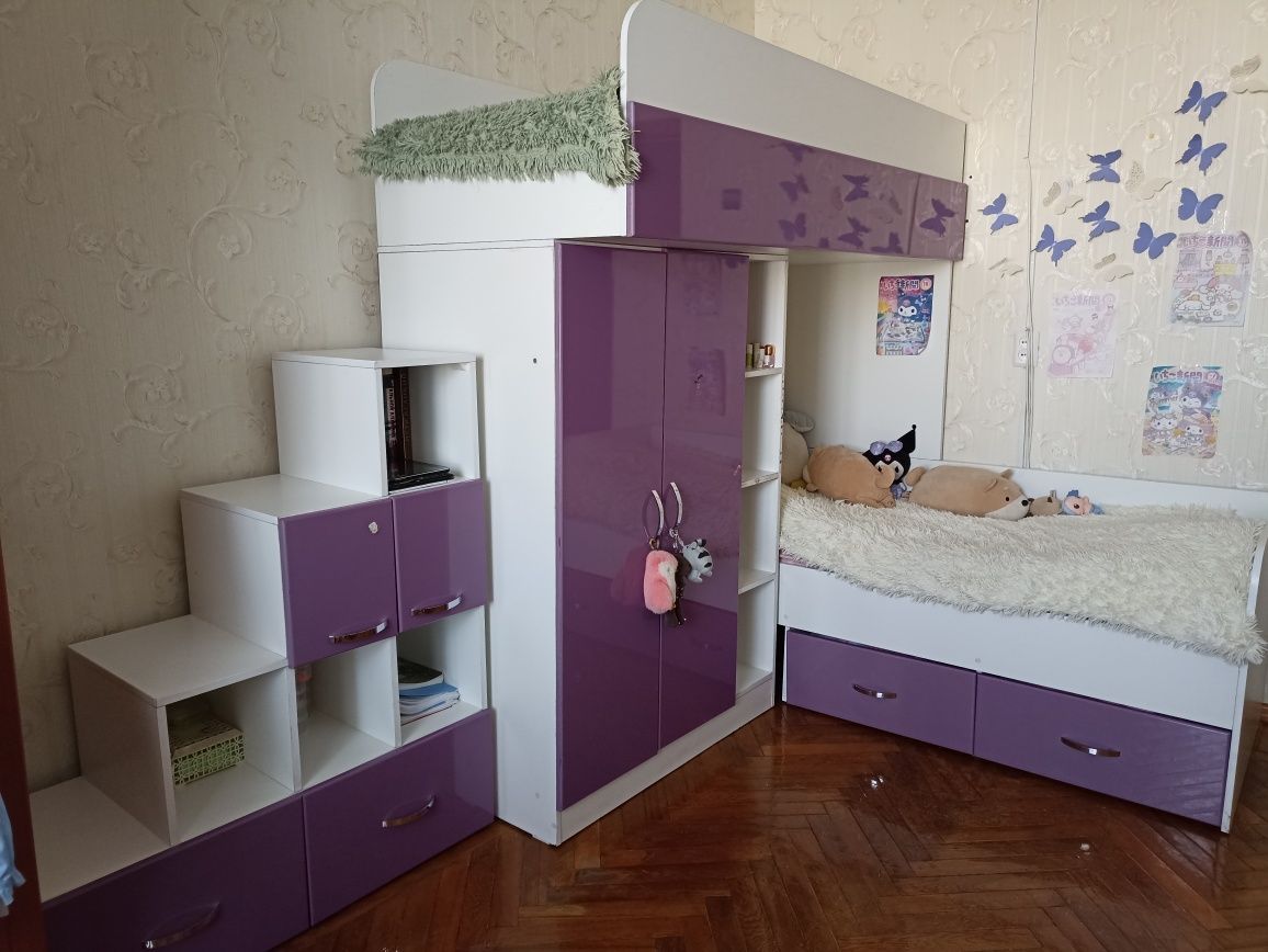 Продам детскую мебель