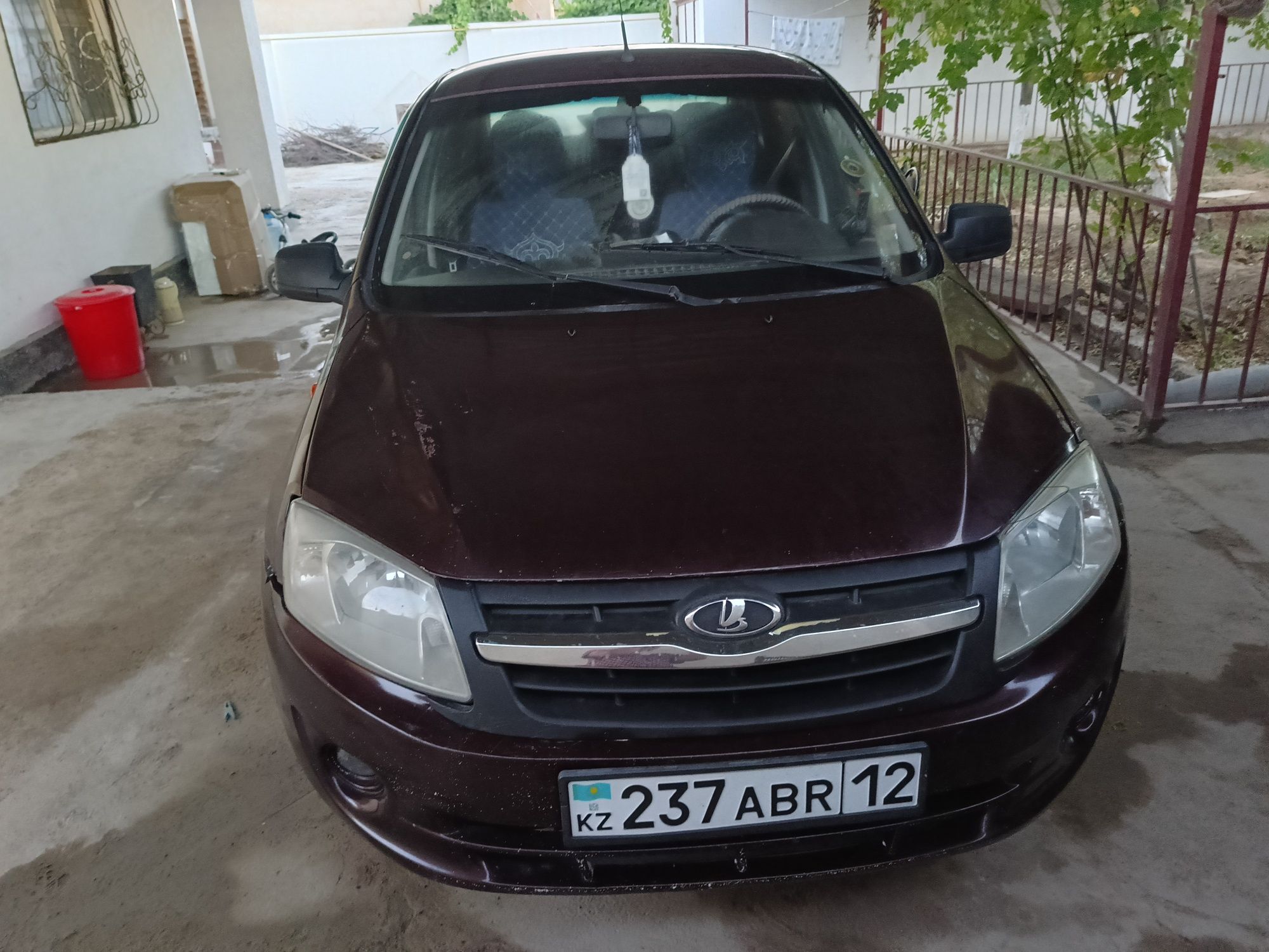 Продам машину Lada granta