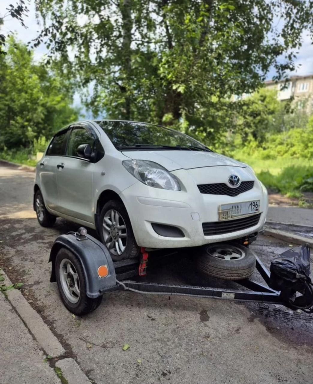 Аренда прокат прицепа подкатного. Эвакуатор частичной погрузки.