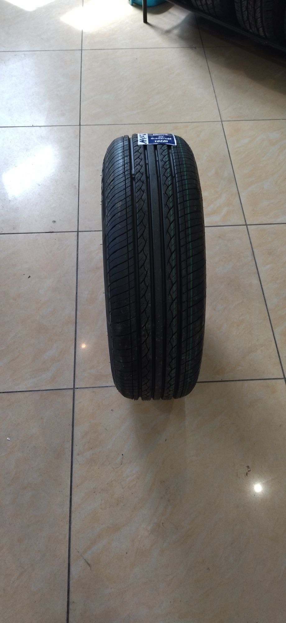 195/65R15 HF201 VI-682 HIFLY