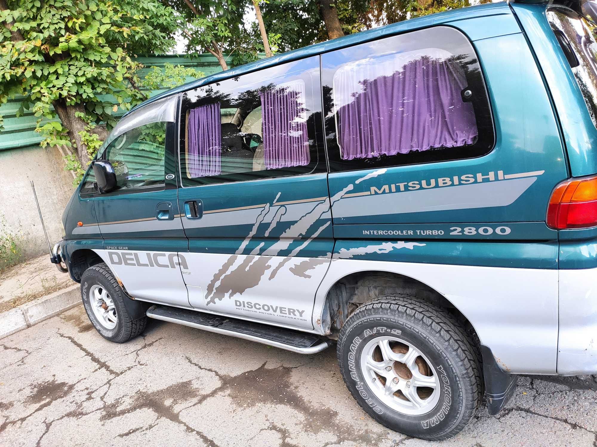 Продам Mitsubishi Delica в хорошие руки.