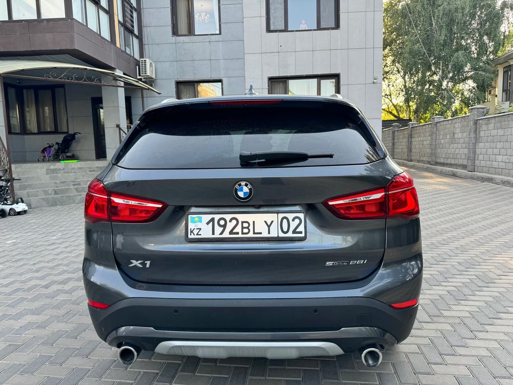 BMW X1 2022 SDrive 28i