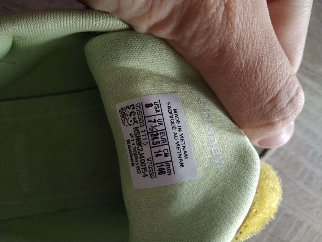 Reebok размер 24.5