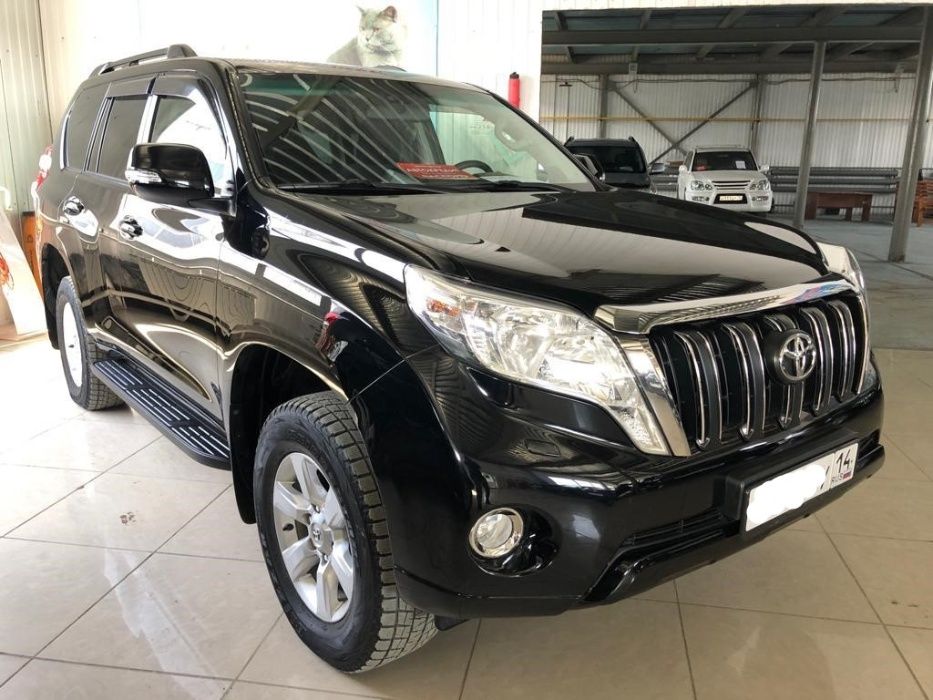 Бампер передний на Toyota Land Cruiser 150 / 14- Ленд Крузер 150 / 14-