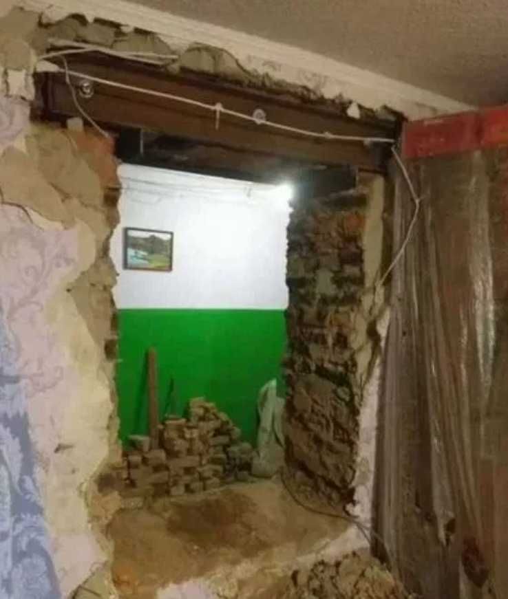 Демонтаж, снос, слом стен, перегородок, долбление отверстий.