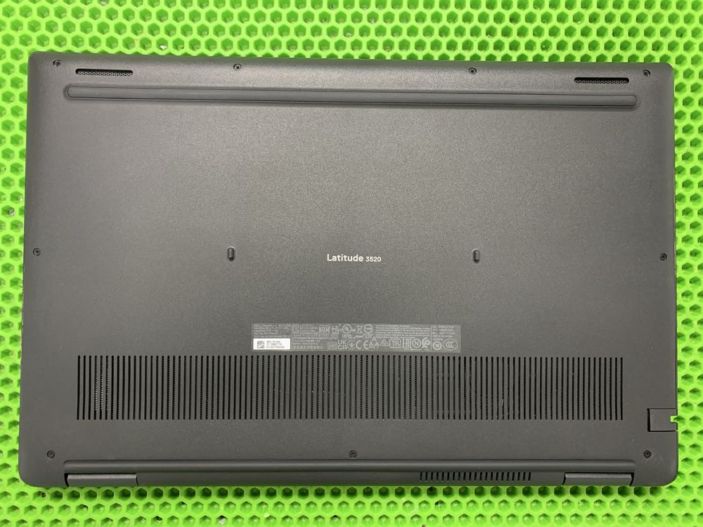 Dell Latitude 3520 core i5-11gen. Озу 16gb. Ssd 512gb.