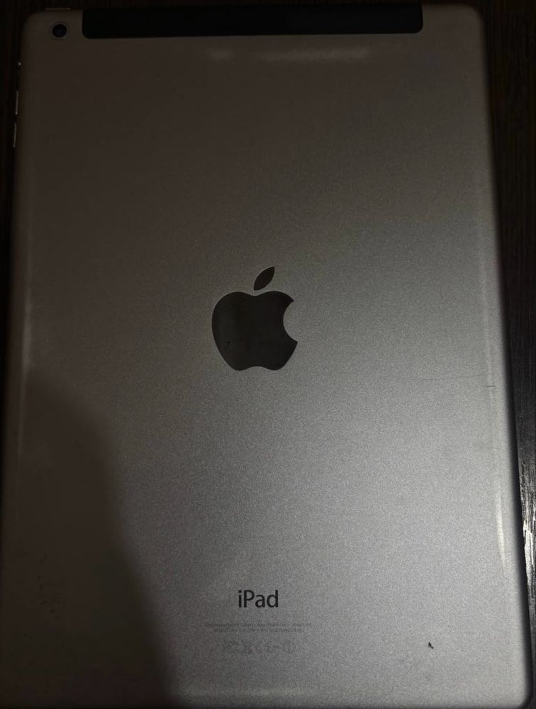 Продается iPad Air