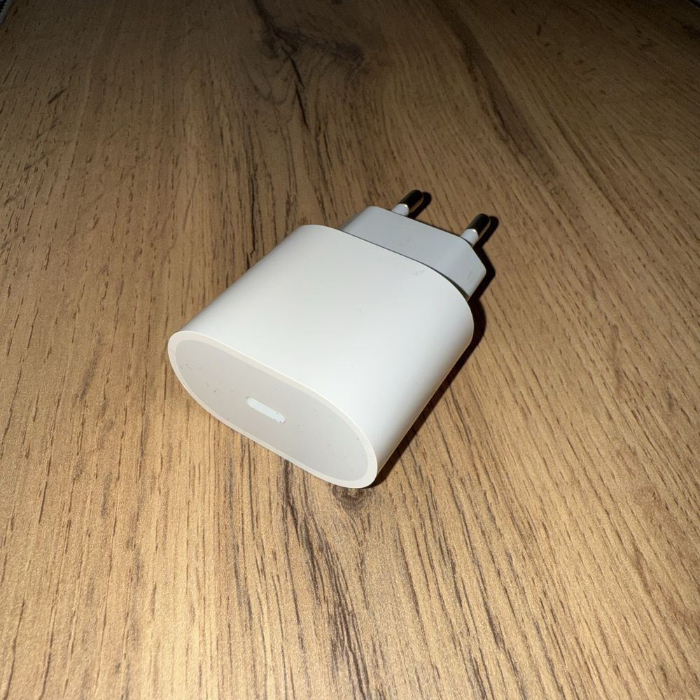 Original 100% / Адаптер Apple iPhone 20W Type C зарядное устройство