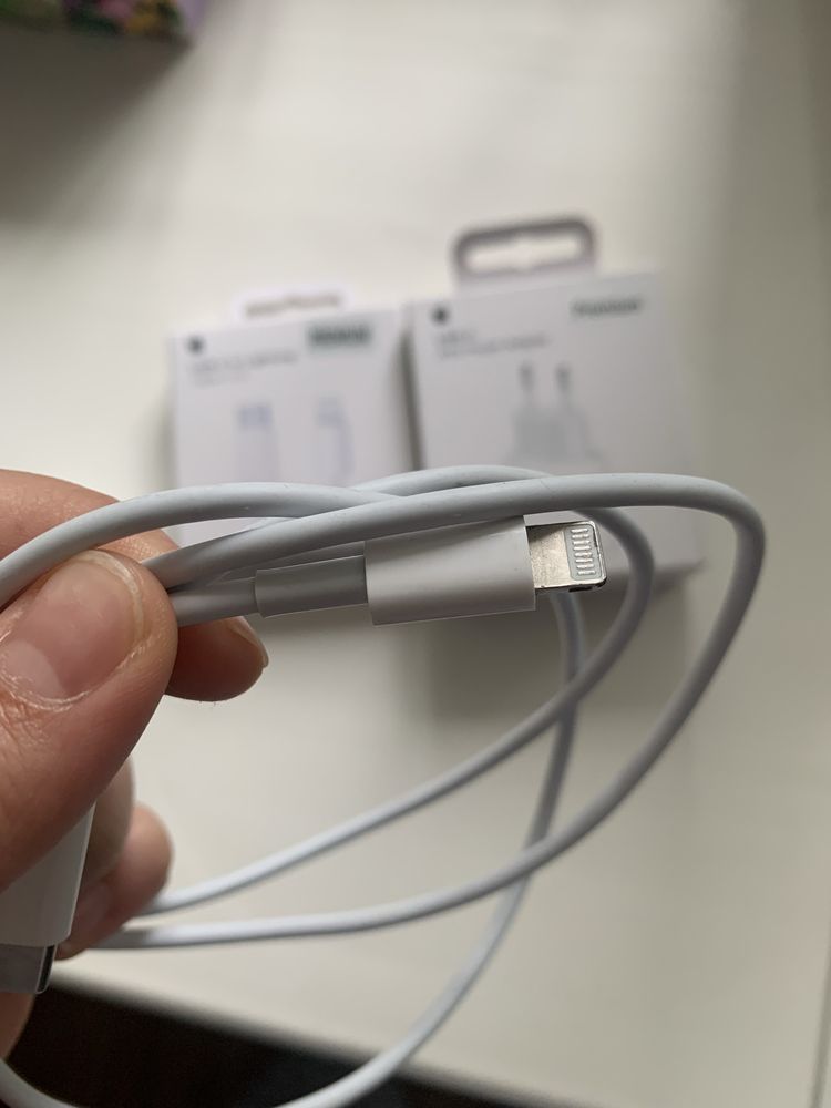 Apple  быстрая зарядка для айфона