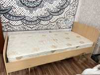 Продам кровать  90*200