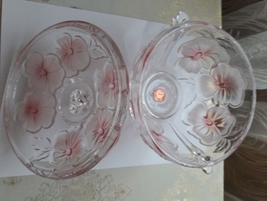 Ваза новая с крышкой с цветами ручной работы Walter-Glas Караганда