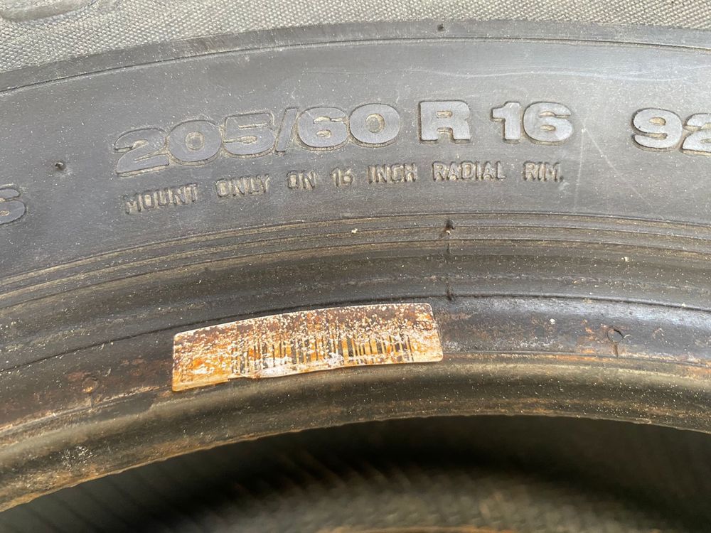 Шыны R17 215/55 продам б/у