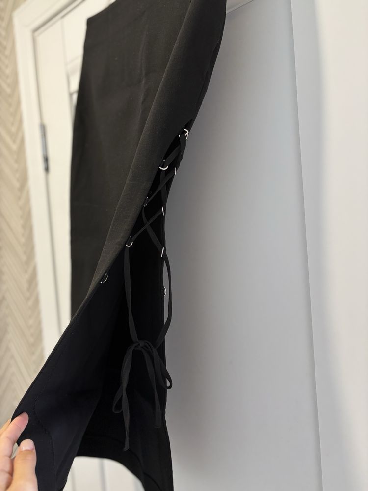 Строгая юбка zara