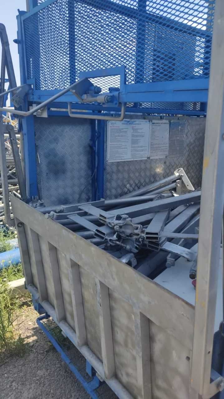 Строительный мачтовый подъемник MABER MB 800/150