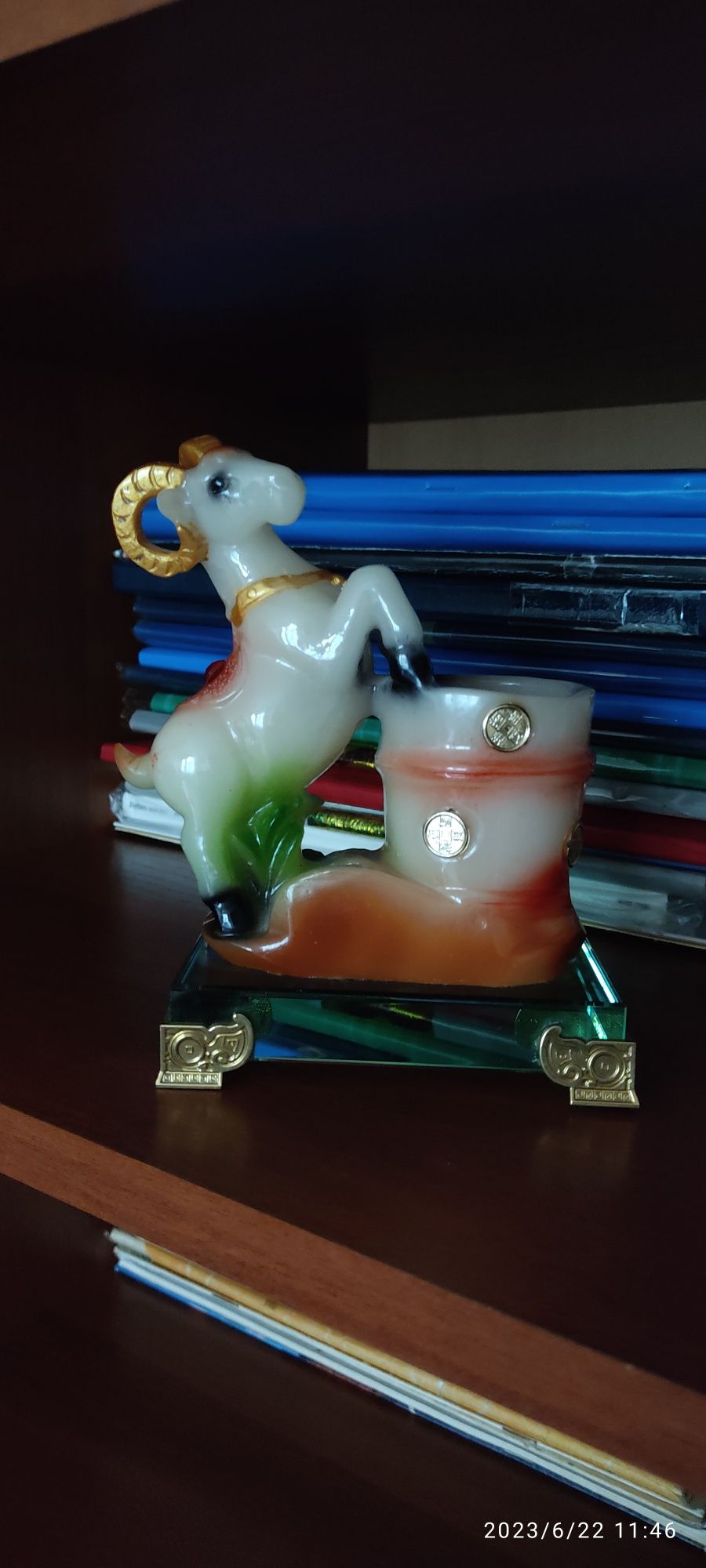 Продам сувенир "Козлик"