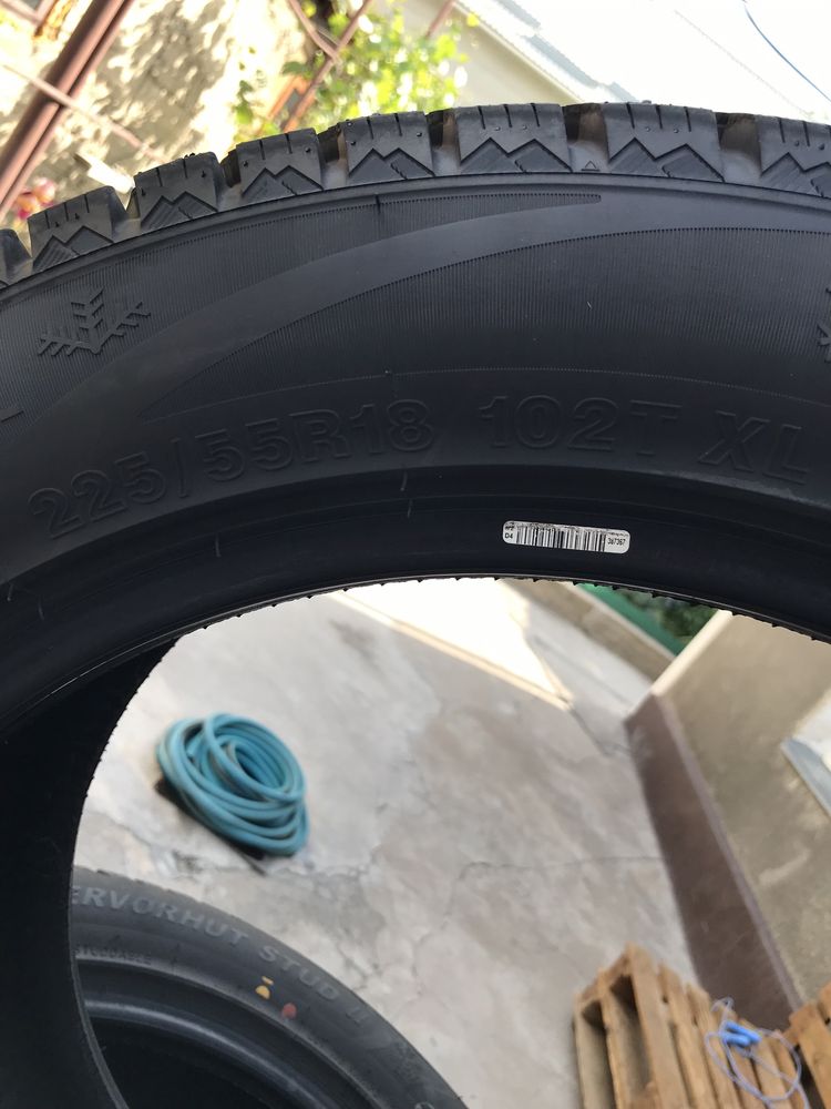 Шины iLink 225/55R18  Зимние с шипами !