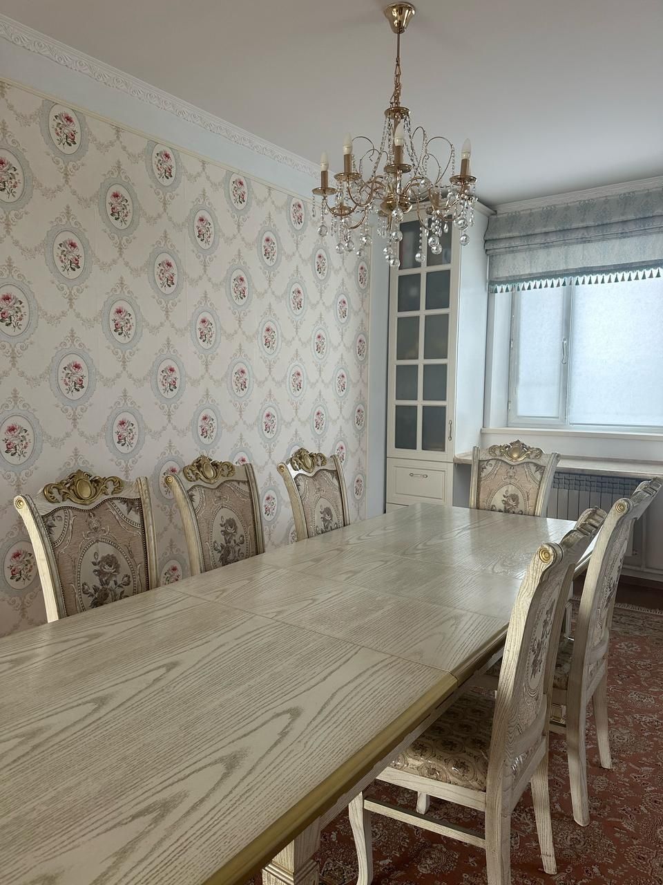 Продам стол со стульями