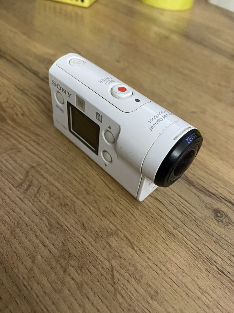 Продаю Sony fdr-x3000