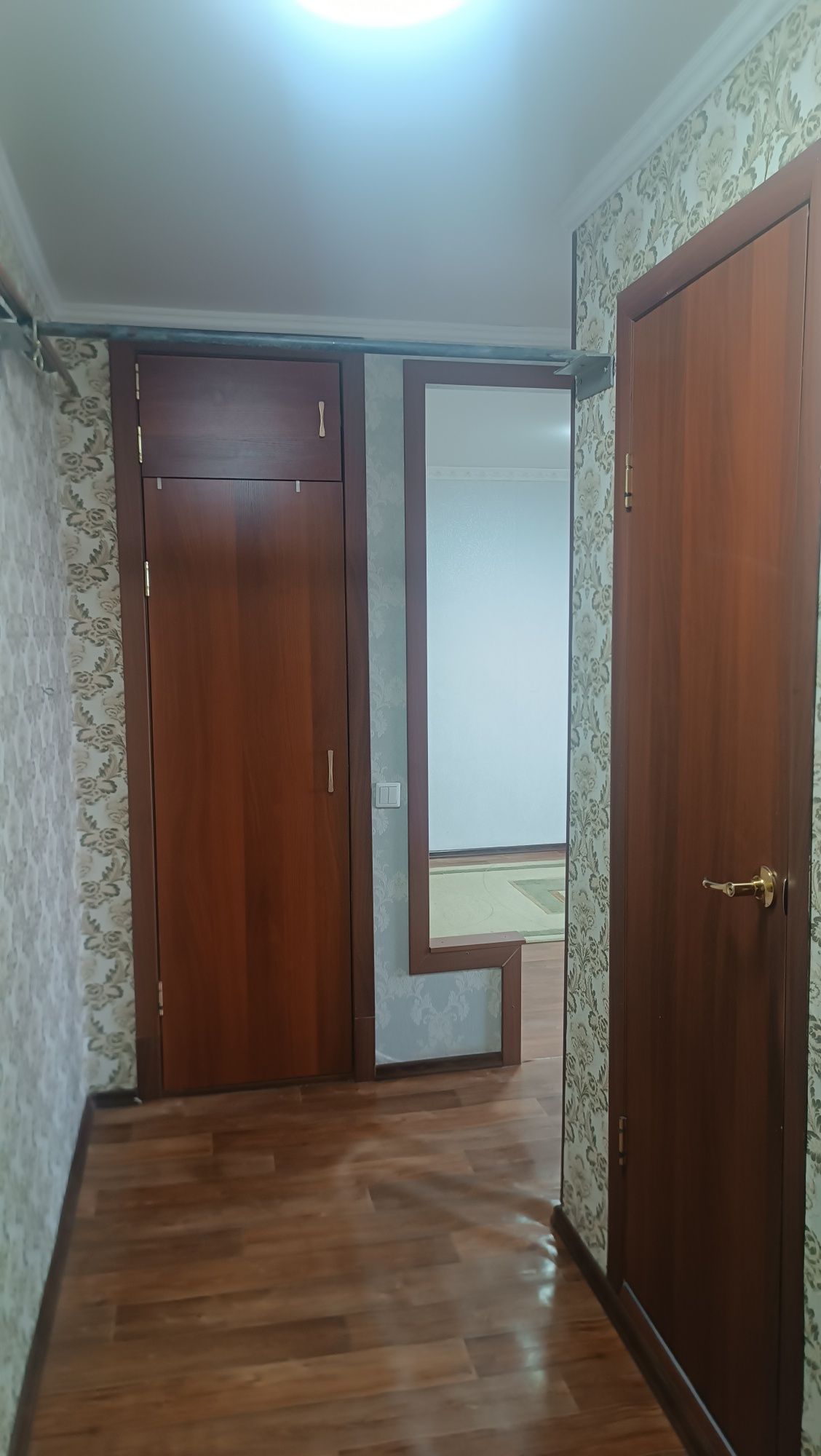 Продам квартиру по проспекту А. Кунанбаев магазин Макс
