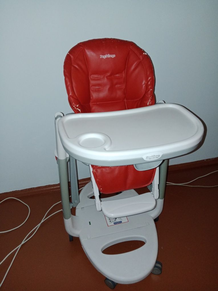 Стульчик Peg Perego Tatamia Follow Me