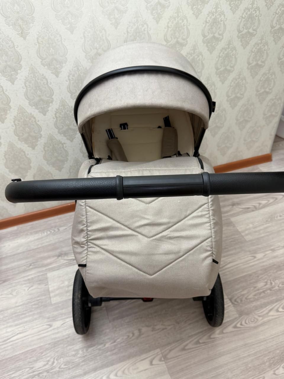 Продам б/у коляску в хорошем состоянии