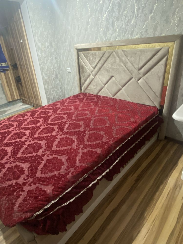 Спальный мебель диван