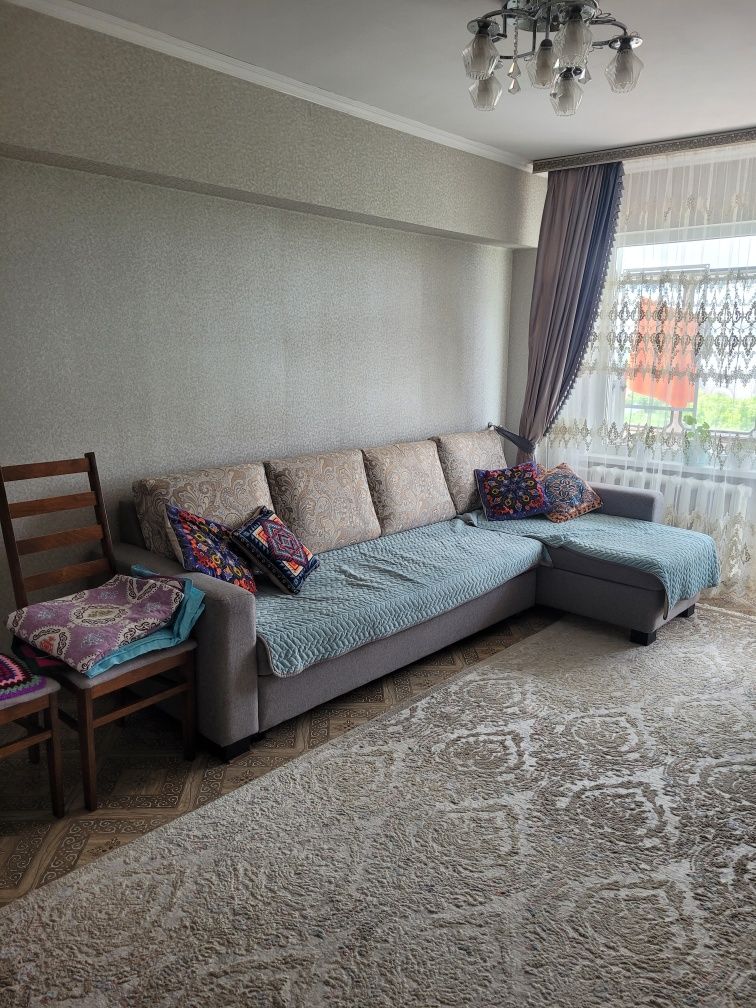 Продам квартиру 3 комнатную
