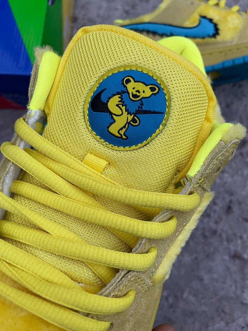 Nike Grateful Dead x Dunk Low SB Bear