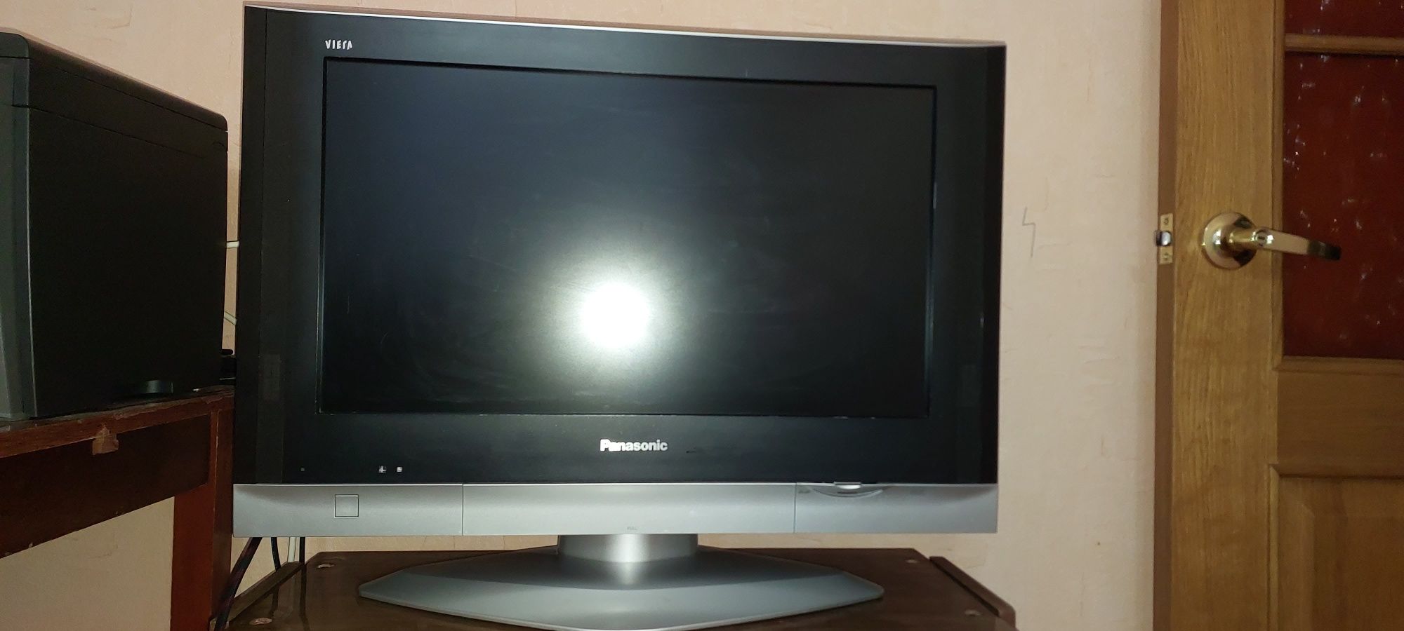 Цветной телевизор Panasonic TX-26LX600P