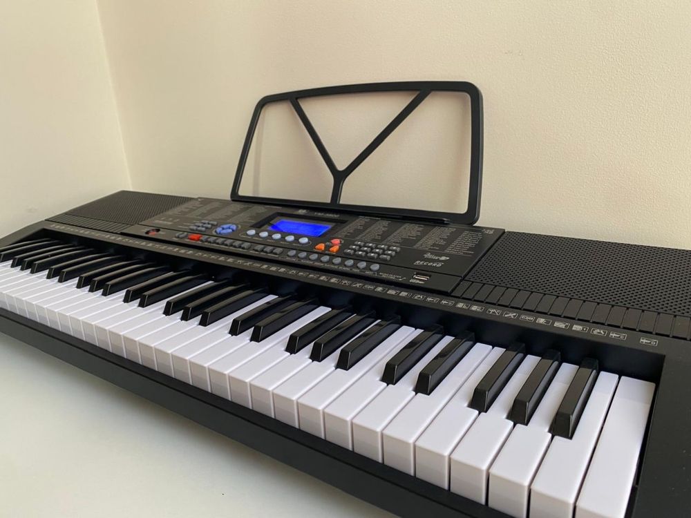 Синтезатор Yongmei YM-3800 Black